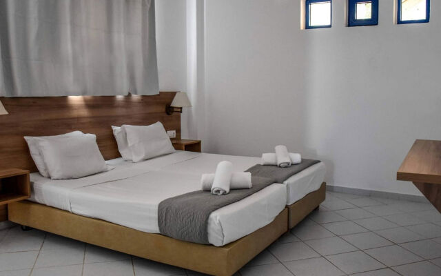 Yria Beach Hotel