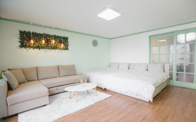 Mint House