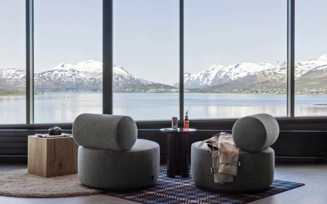 Moxy Tromso