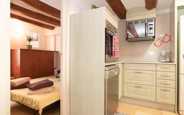 Bogatell Beach Stylish loft