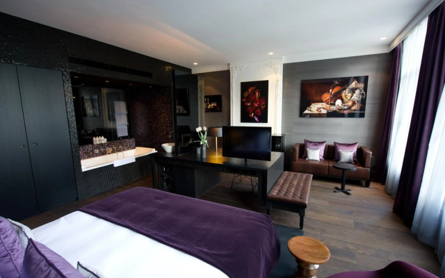 Canal House