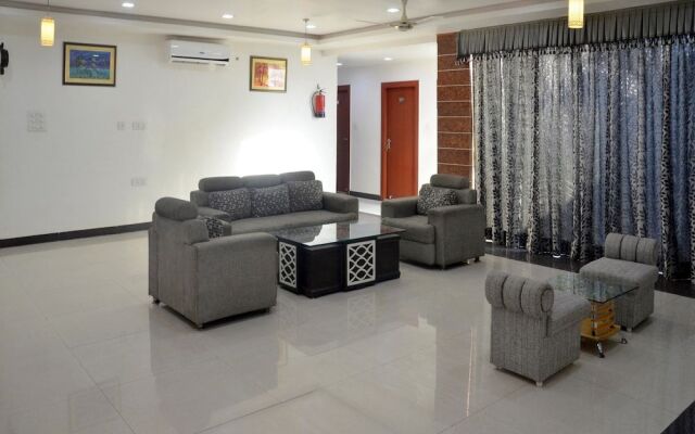 OYO 4308 Hotel Zaarang Inn