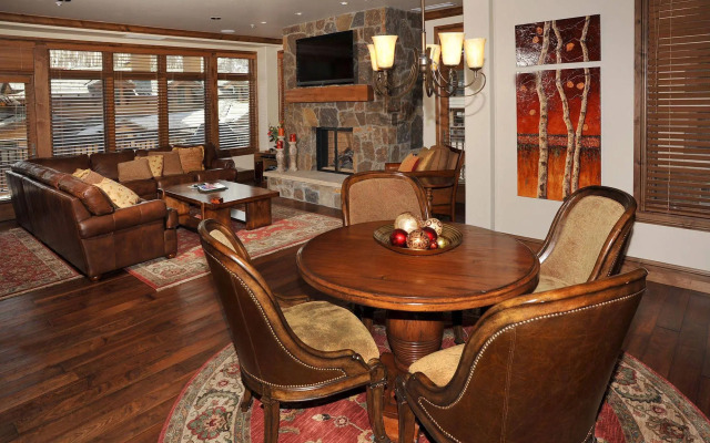 Walk To Slopes Vail And Lionshead By Berkshire Hathaway
