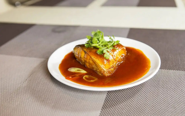 CAPITAL O 1038 Mismo Hotel