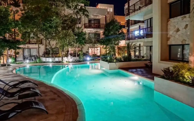 Sleeps 4-6-amazing 2 Bedroom Ph With Bbq & Jacuzzi