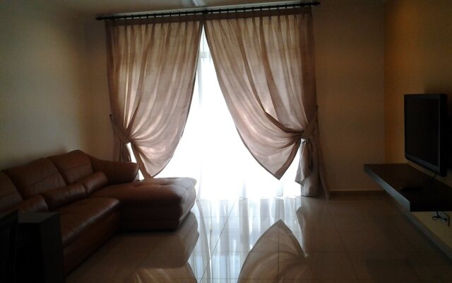 Malacca Pelangi Holiday Aparment