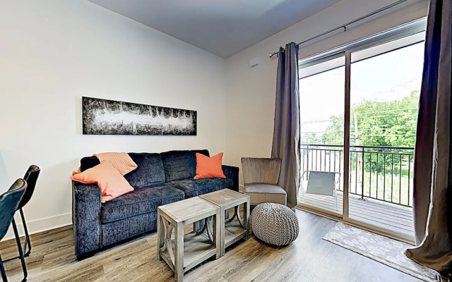 2519 Nashville (1655-165057) - 1 Br Apts