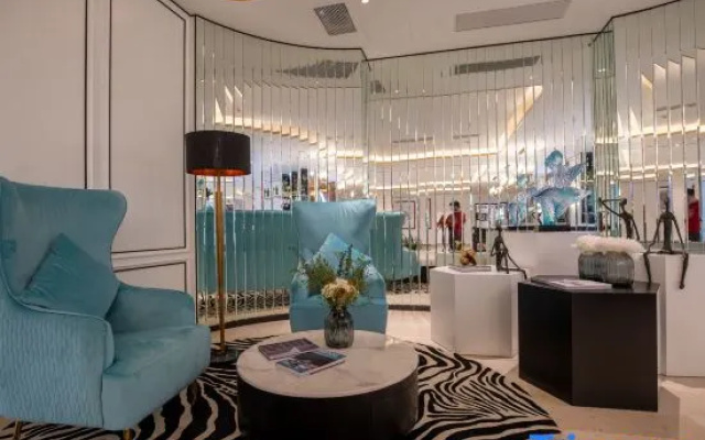 Xana Deluxe Hotel