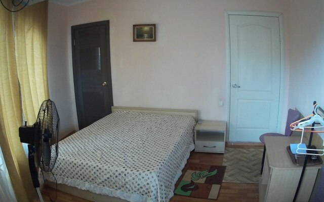 Tri Kita Guest House