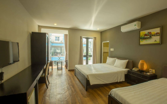 Sunflower Hotel