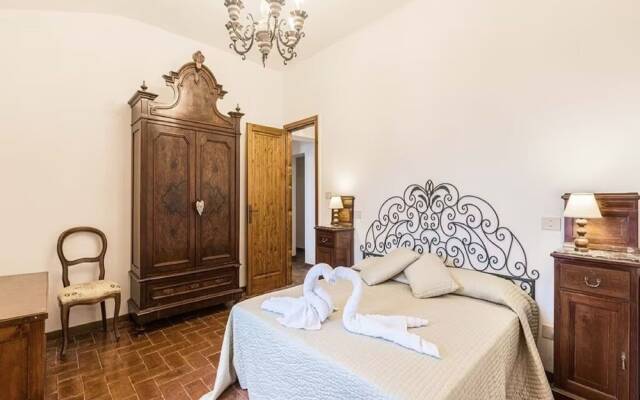 Agriturismo Poggio di Montepescoli - L'aia