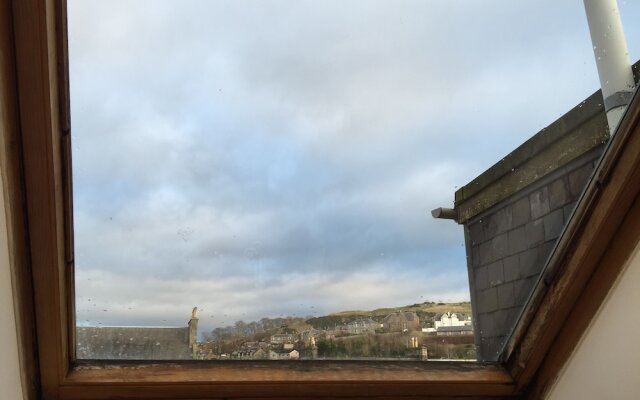 North Bridge Apartment