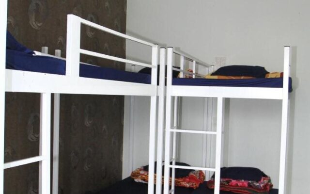 VietNam House Hostel