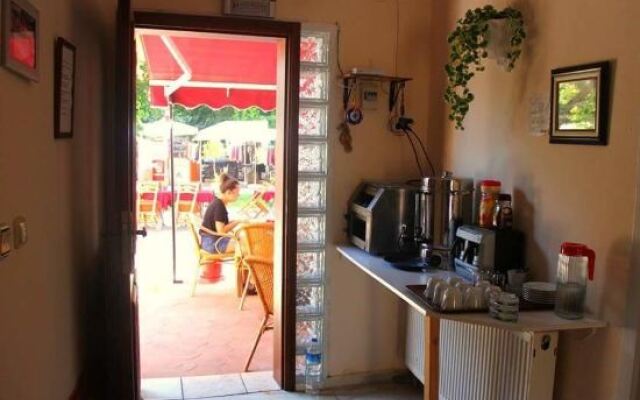 Begos Hotel