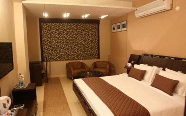 Emblem Hotel Sector 14 Gurgaon