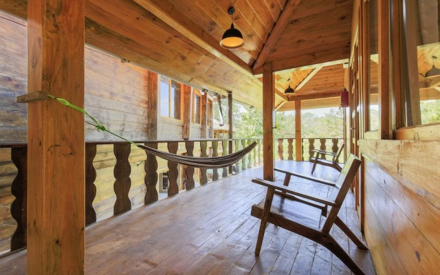 Brushwood Villa By OYO Rooms
