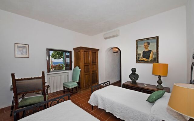 Villa Magenta