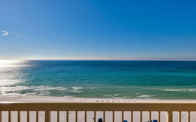 Pelican Beach 1002 1 Bedroom Condo by Pelican Beach Management