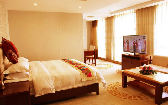 Fuyong Yulong Hotel