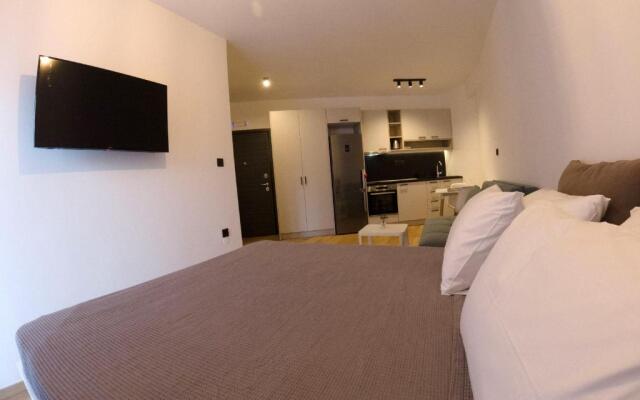 Room B8