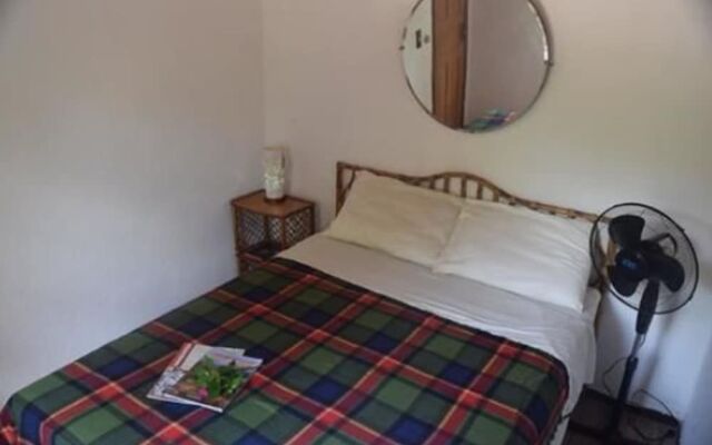 Cronos Guest House