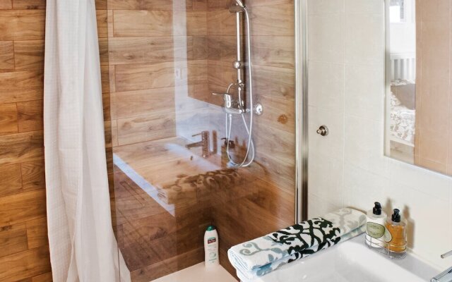 Wonderful Apartment with view Ref 99