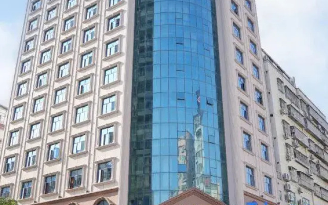 Rezen Select Hotel(Longchuan New City,Heyuan)
