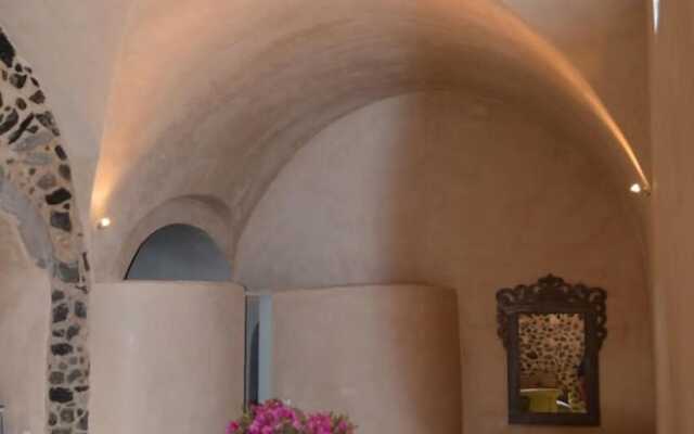 Pyrgos Old winery villa