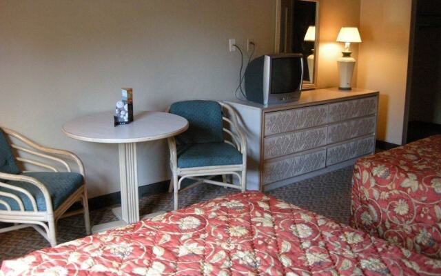 Relax Inn Lakeland
