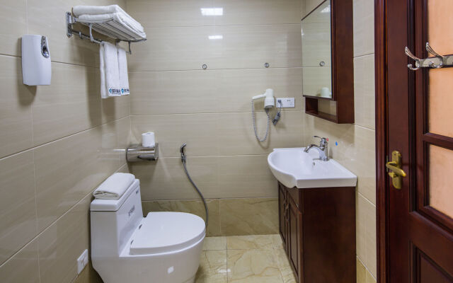 Grand Eastern International Apartment