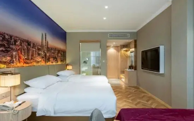 Vienna Hotel (Wanghai West Road, Dongtai)