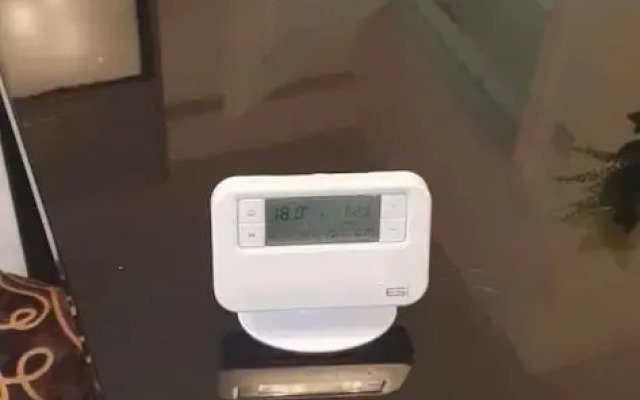 Fantastic New Room-3