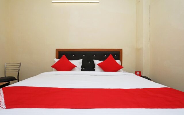 Royal Guest House By OYO Rooms