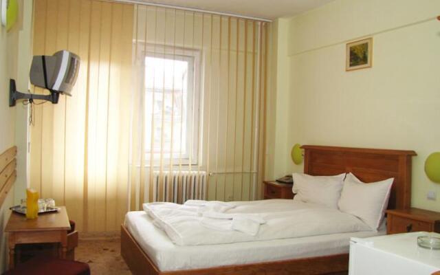 Hotel Hefaistos - Covasna