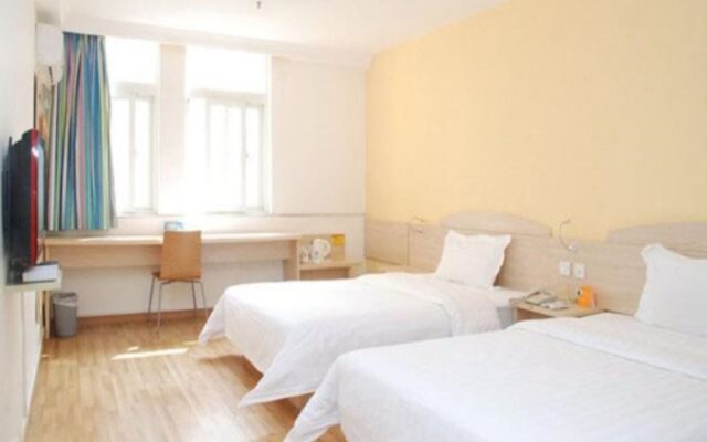 7Days Inn Shenzhen Hong Ling Subway Stataion