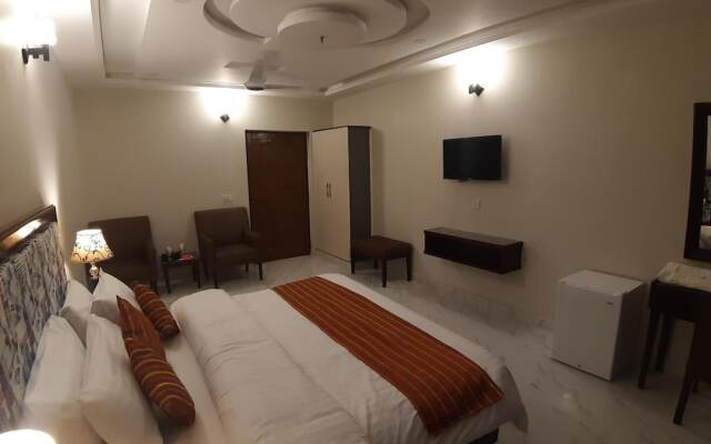 Hotel Executive Lodge