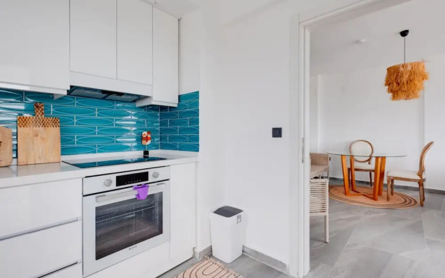 Villa With Sea View Balcony 6 min to Beach