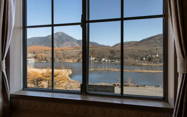 Shirakabako Hotel PAIPU NO KEMURI