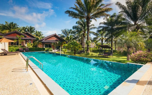 Palm Kiri Resort