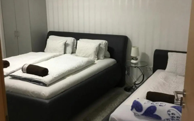 Varkerulet Apartman