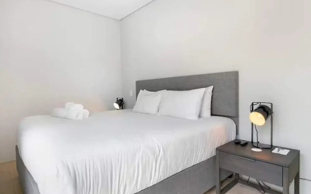 Deluxe Luxury 2 Bedroom Apartment, Seapoint