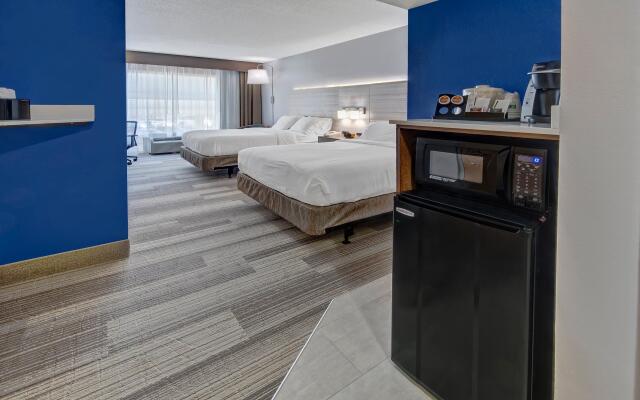 Holiday Inn Express & Suites London by IHG