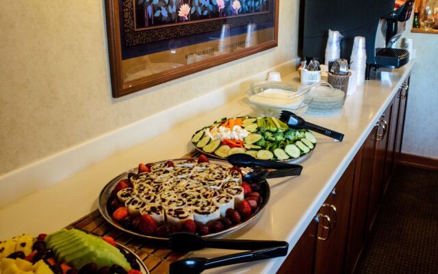 Best Western Plus InnTowner Madison