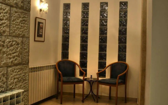 The Golden Walls Hotel