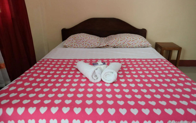 Tia Mer's Guest House