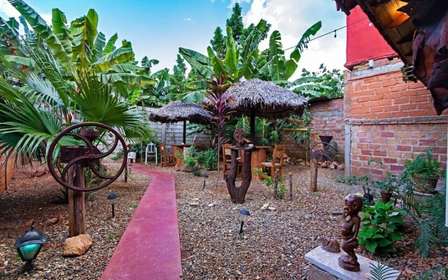 Jardin Benjamin TRINIDAD