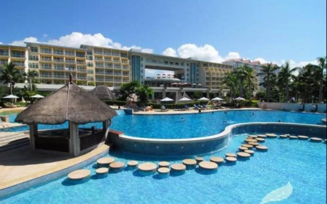 Days Hotel & Suites