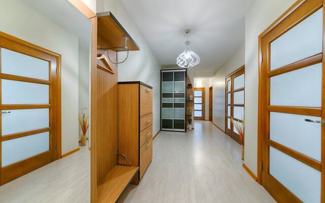 Home Apart Surganova str. 5A
