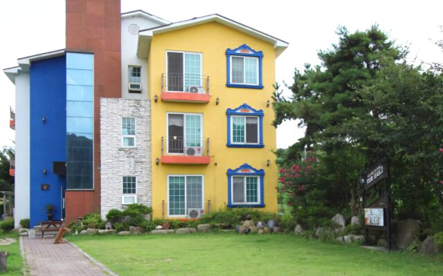 Gyeongju Four Season Pension
