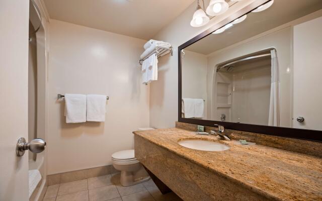 Best Western Smiths Falls Hotel